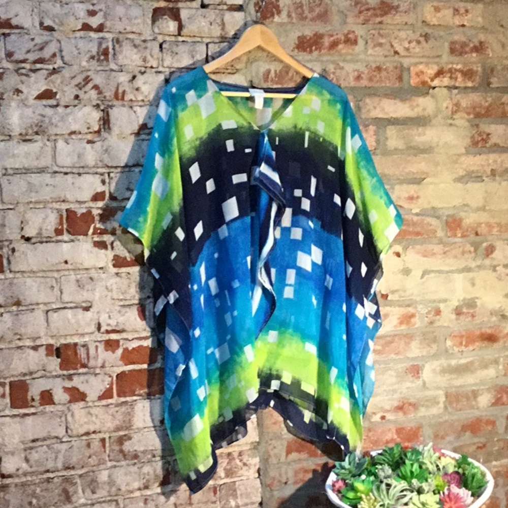 Chico’s sheer color block poncho